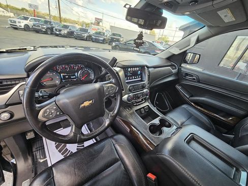 Used 2019 Chevrolet Suburban LT AWD/4WD image 24