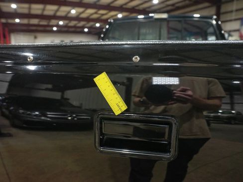 Used 1990 Chevrolet Silverado 1500 2WD Regular Cab image 36