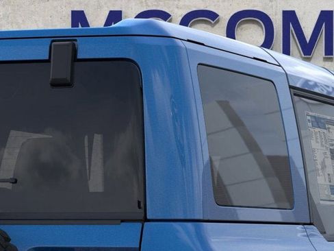 New 2025 Ford Bronco Badlands image 25