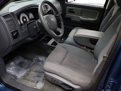 Used 2005 Dodge Dakota ST RWD image 13