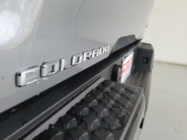 Used 2026 Chevrolet Colorado Z71 w/ Technology Package AWD/4WD image 8