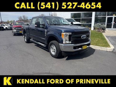 Used 2017 Ford F250 XL w/ Power Equipment Group AWD/4WD image 2