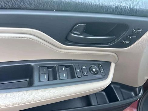 Used 2018 Honda Odyssey EX-L image 9