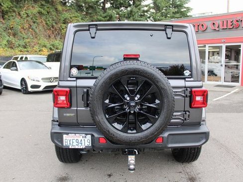 Used 2021 Jeep Wrangler Unlimited Sahara image 4