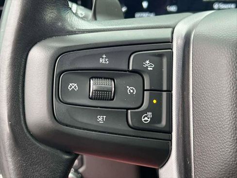 Used 2022 GMC Sierra 1500 Elevation image 19