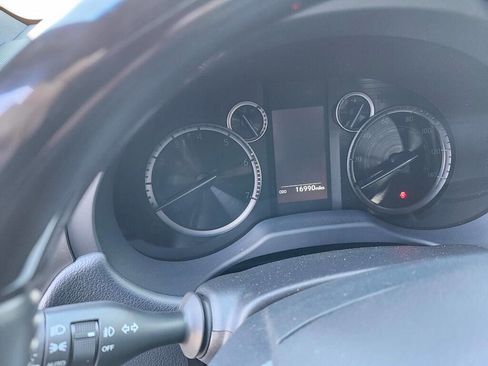 Used 2023 Lexus GX 460 Luxury w/ Sport Design Package image 8