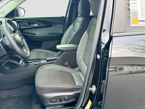 Used 2022 Chevrolet TrailBlazer LT image 19