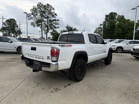 Used 2021 Toyota Tacoma TRD Off-Road AWD/4WD image 3