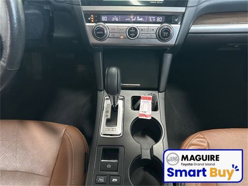 Used 2017 Subaru Outback 3.6R Touring image 11