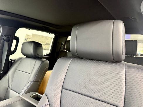 New 2026 Toyota Tundra Platinum AWD/4WD image 19