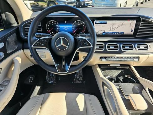 Certified 2026 Mercedes-Benz GLE 450 4MATIC image 32