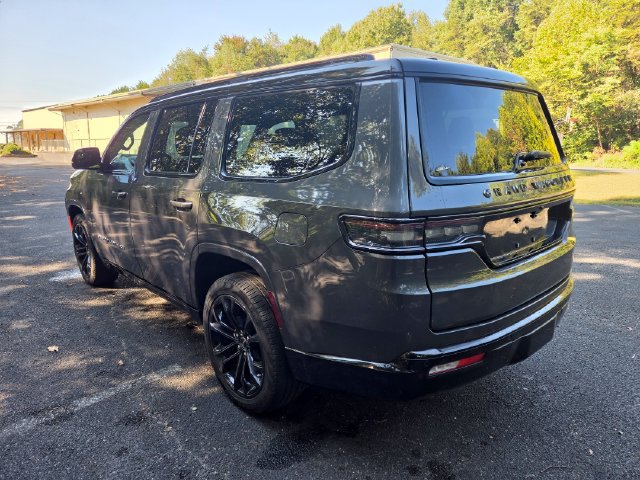 Used 2024 Jeep Grand Wagoneer Series II Obsidian w/ Quick Order Packagew 28T AWD/4WD image 10