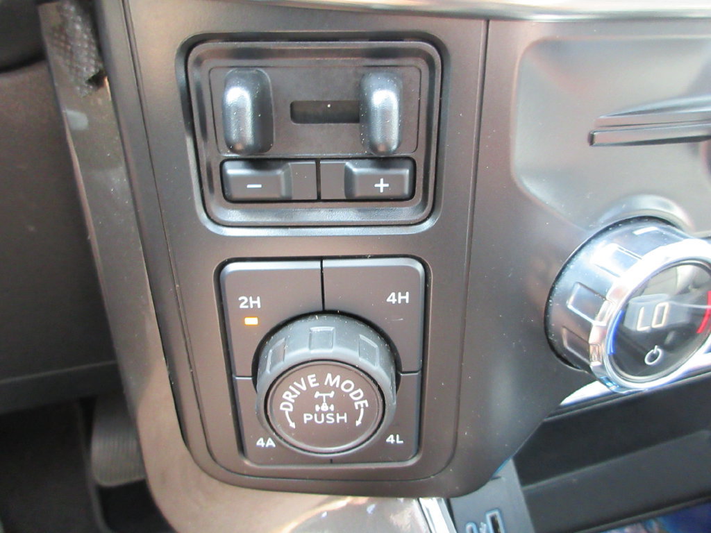 Used 2021 Ford F150 Lariat w/ Equipment Group 502A High AWD/4WD image 23