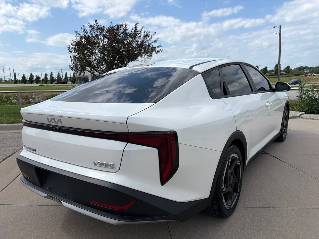 Used 2025 Kia K4 EX FWD image 23