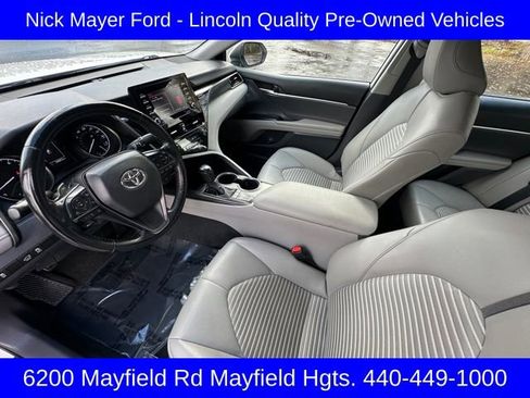 Used 2023 Toyota Camry SE image 11