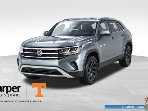 Used 2023 Volkswagen Atlas Cross Sport SE w/ Black Wheel Package FWD image 1
