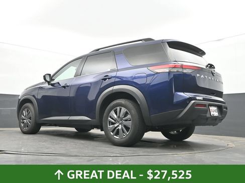 Used 2025 Nissan Pathfinder SV FWD image 52