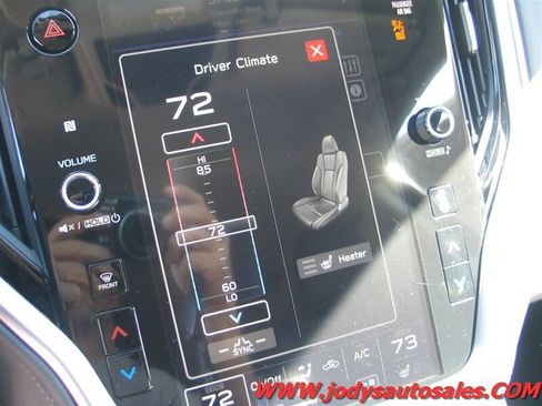 Used 2022 Subaru Outback Premium AWD/4WD image 14