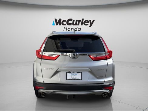 Certified 2017 Honda CR-V Touring image 4