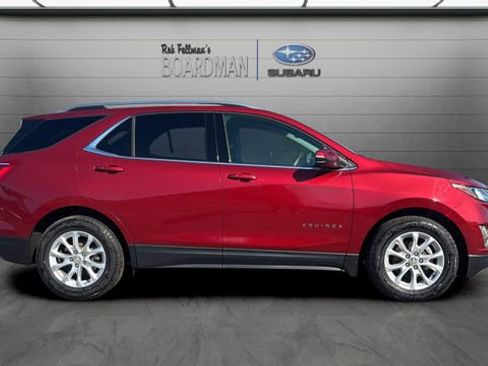 Used 2019 Chevrolet Equinox LT w/ Sun & Navigation Package image 3
