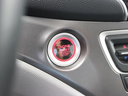 Used 2021 Honda Pilot Special Edition image 17
