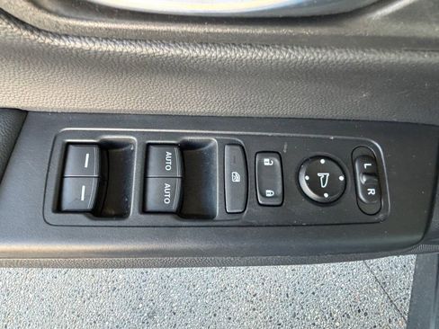 Used 2023 Honda CR-V Sport image 26