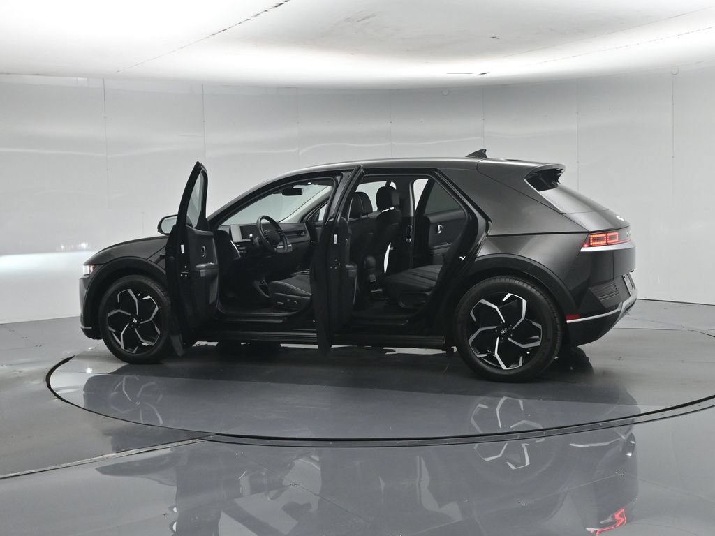 Used 2022 Hyundai Ioniq 5 SEL RWD image 33