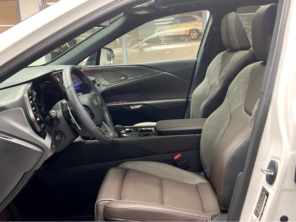 New 2026 Lexus RX 350 AWD w/ Convenience Package image 9