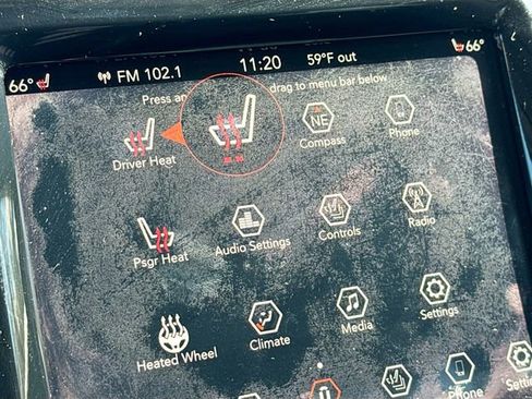 Used 2019 Jeep Cherokee Limited image 14