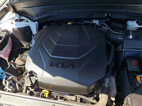 Used 2024 Kia Telluride EX AWD/4WD image 28