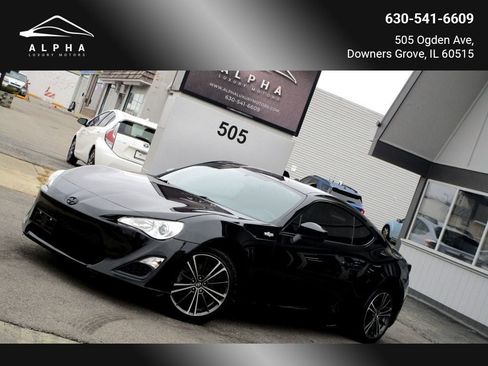 Used 2016 Scion FR-S image 1