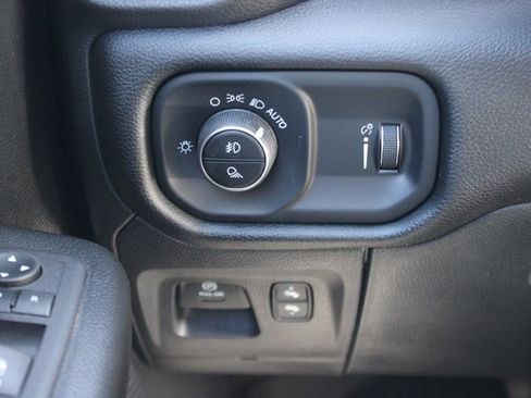 Used 2022 RAM 1500 Big Horn image 18