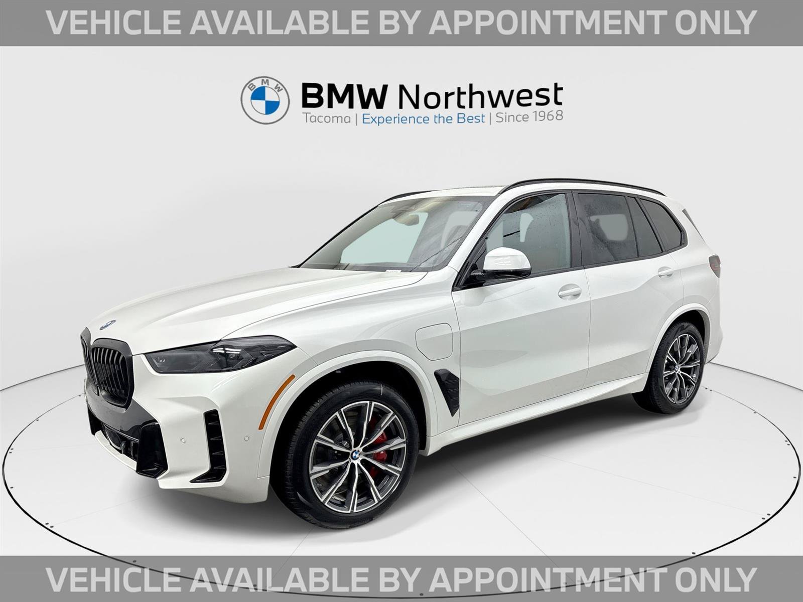 Used 2026 BMW X5 xDrive50e w/ Executive Package AWD/4WD image 1