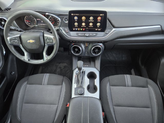 Used 2024 Chevrolet Blazer LT w/ Convenience Package FWD image 25
