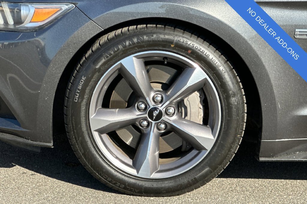 Used 2017 Ford Mustang GT RWD image 31