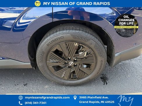 Used 2025 Nissan Murano SV AWD/4WD image 32