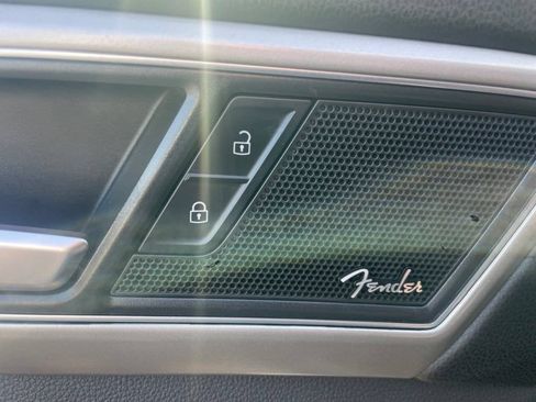 Used 2019 Volkswagen Atlas SEL Premium AWD/4WD image 11