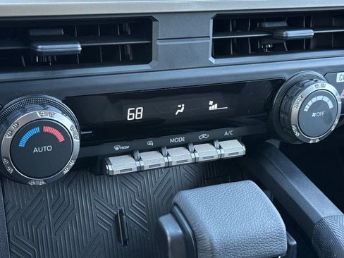 New 2026 Toyota Tacoma TRD Off-Road AWD/4WD image 24
