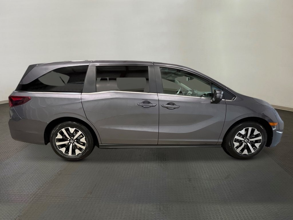 New 2026 Honda Odyssey EX-L image 7