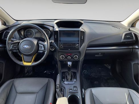 Used 2021 Subaru Crosstrek 2.5i Sport w/ Moonroof Package image 17