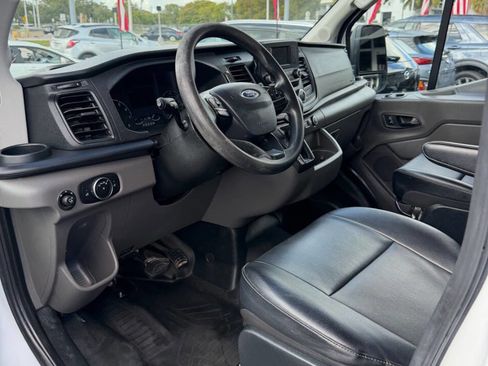 Used 2020 Ford Transit 250 Medium Roof image 10