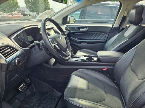 Used 2015 Ford Edge Sport image 22