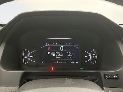 Used 2024 Honda Passport TrailSport image 9