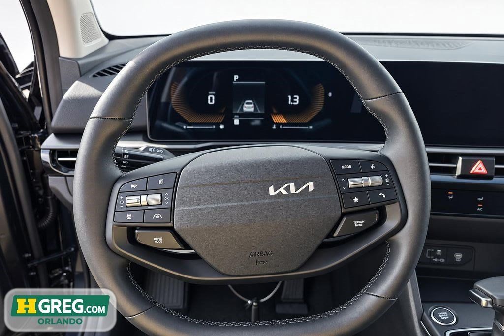 Used 2026 Kia Sportage LX AWD/4WD image 13