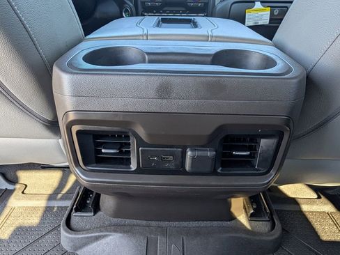 Used 2020 Chevrolet Silverado 1500 RST image 30