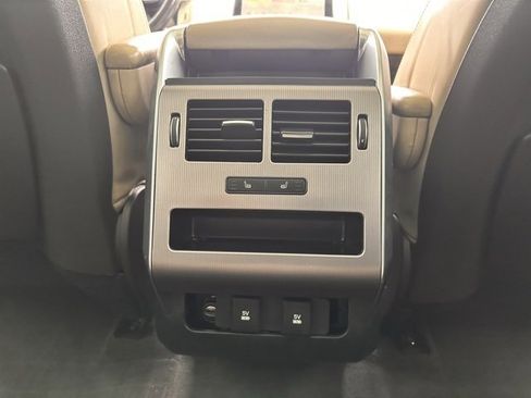 Used 2019 Land Rover Range Rover Sport HSE image 21
