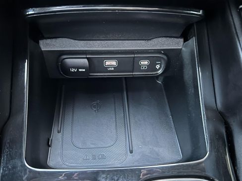 Used 2025 Kia Telluride S AWD/4WD image 28
