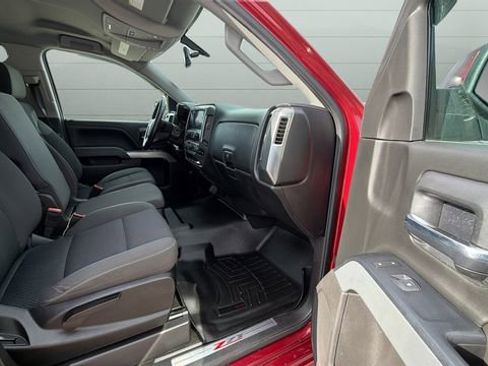 Used 2018 Chevrolet Silverado 1500 LT w/ All Star Edition image 21