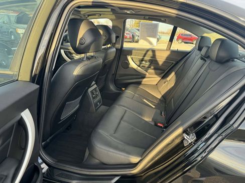 Used 2013 BMW 320i Sedan image 17