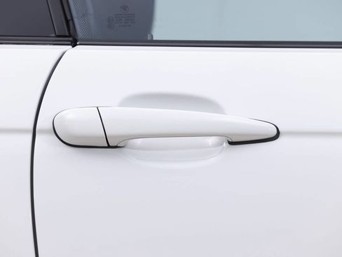 Used 2006 BMW M3 Coupe image 40